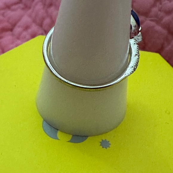 Sterling Silver .925 size 8 lapis stone - Picture 2 of 5